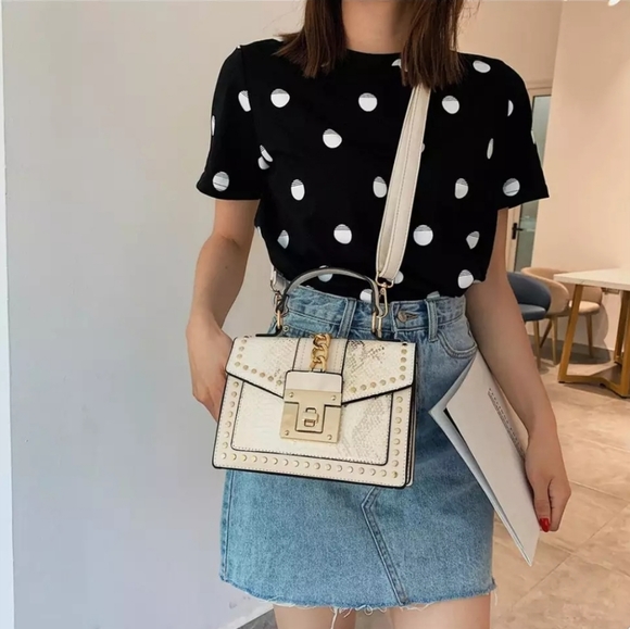 Designer Vintage Rivet Shoulder Bag - Picture 3 of 9